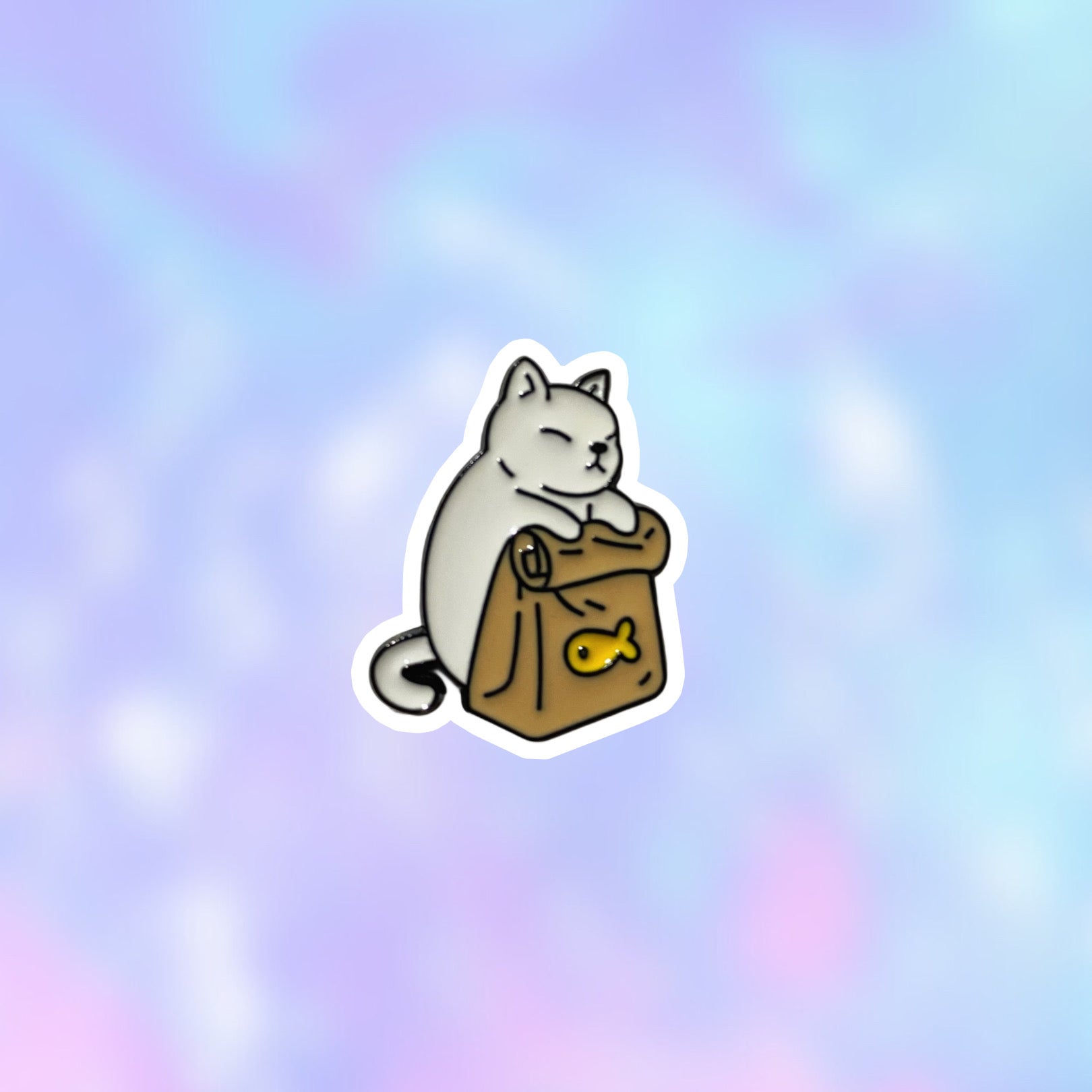 Pin Gatito Blanco Chambeador